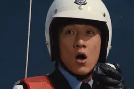 《警察故事》：成龙式喜剧动作片如何走向巅峰？图片