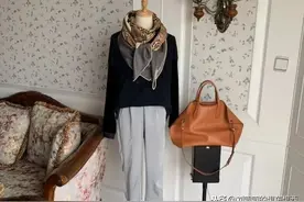卫衣+高跟鞋，洒脱与女人味两者我都要图片