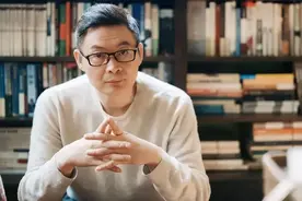 被称“中国谍战之父”的麦家有多牛？莫言：他是时代的拓荒者图片