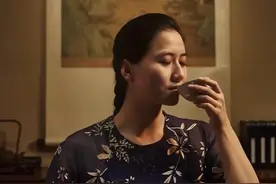 长期蝉联直播榜首，余秋雨取名，这个茶行业“黑马”靠什么突围？图片