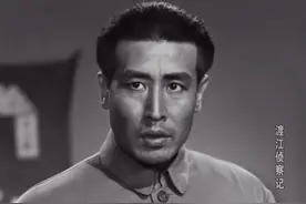 《渡江侦察记》饰我参谋长，妻是名演员汪漪，49岁自尽让人悲叹图片
