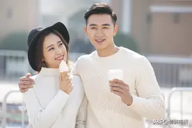 男人该如何“撩”女生？掌握这几个套路，能让女生小鹿乱撞图片