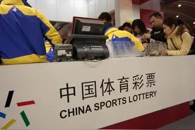 8月9日，大乐透第2020073期开奖结果，74期往年同期开奖号码详情图片