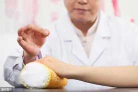 关庆维：中医药跟西医药是两个医学模式，是不能通约的！图片