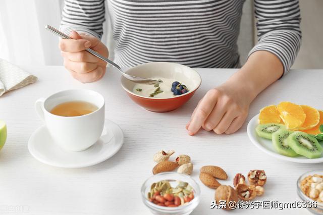 甲状腺甲亢患者可以吃鱼胶吗 2026年甲亢病可以吃鱼胶吗?