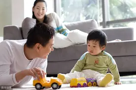 不同年龄段孩子的陪伴方式图片