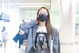 白冰街拍超有型图片