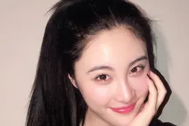 刘丁菡--甜美气质靓丽无比图片