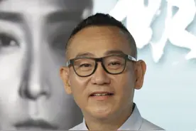 54岁林保怡携新剧《叹息桥》与TVB打对台，婉拒TVB高薪邀约回巢图片