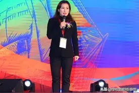 我国“最美”大学女校长，毕业于末流211，颜值不输明星图片