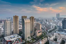 超级中央企业在云南昆明，昆明的央企中国制造业引领云南经济发展图片