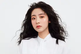 戴口罩容易糊妆？一起看看华晨宇、邢菲都推荐过哪些不沾杯口红吧图片