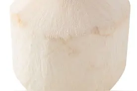 椰子喝完汁千万别丢，里面的肉比椰汁更好吃图片