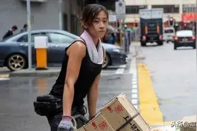她被称香港“最美搬运工”，被富二代看上后，现在过得咋样了？图片