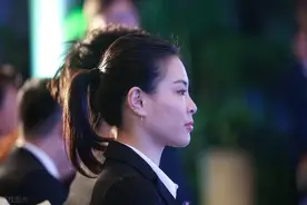 “千年老二”吴敏霞巅峰退役消失4年，如今成网红迎来事业第二春图片