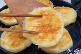 第一次用苹果做烧饼，不揉面不擀面，外焦里嫩，学会自己当老板图片