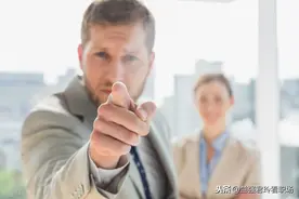 职场小人各种丑态图图片