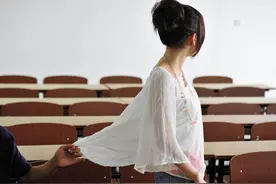 男人缺乏家庭责任感，疲惫不堪的妻子如何培养他？图片