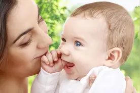 母乳喂养，乳汁是怎样产生的？图片