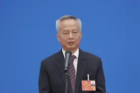 北斗导航总设计师杨长风：世界超半数的国家已使用北斗图片