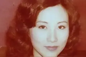 38岁上春晚，54岁患乳腺癌，62岁嫁给罗家英，汪明荃如今怎样了？图片