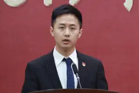 真男神！他以全县第一考入上海名校，拿下国家奖学金，入职中国外交部！图片