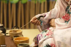 日本大龄剩女：“被催婚、面对孤老，支持我坚持下去的只有一条”图片