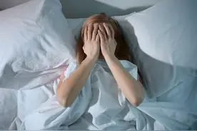 很多失眠的朋友尝试过音乐催眠，谈谈雨声音乐为什么有效？图片