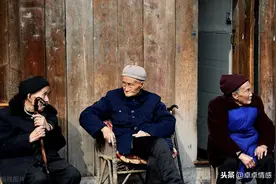 人到50，不想晚年过得凄凉，就要狠心做到“三不碰”图片