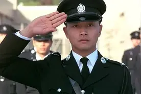 张国荣拍英雄本色输得太委屈，演技爆棚，但业界评价不及李子雄图片