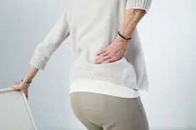路医生说丨腰酸背痛不舒服，“肌筋膜炎”到底是什么病，怎么办？图片