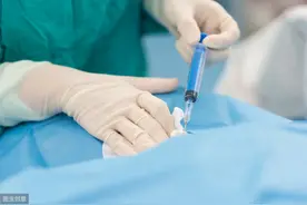 关于小耳畸形，整形修复医生：手术常遇到耳再造问题集合（21）图片