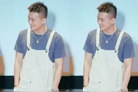 欧豪不愧是时尚“萌”男，背带裤搭配浅蓝色体恤，“痞”帅又阳光图片