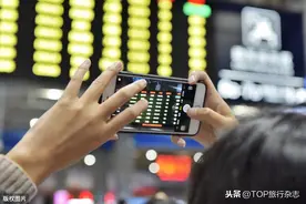 两会新提议！高铁票改签允许两次，对乘客来说真的是好事吗？图片