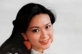 方舒女儿：妈妈为屠洪刚抛弃糟糠夫，她比异父妹妹优秀为爸爸争气图片