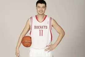 若当年联手科比的是姚明，不是大加索尔能否夺冠？巴克利霸气回应图片