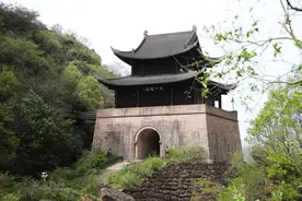 天才诗人如何构思？王勃这首思乡诗看似简单，却很有味图片