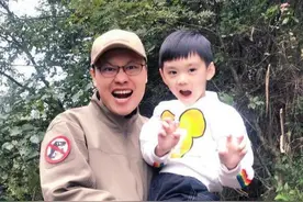 火遍热搜！四川5岁小男孩发现恐龙足迹！专家：还创造了一个国内纪录！图片