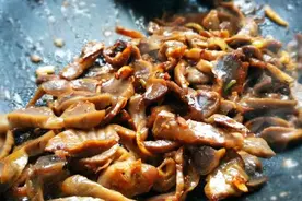 难怪饭店的鸡胗那么好吃！诀窍原来在这，脆爽滑嫩无腥味图片