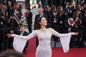 一生只为一人流泪，“ 巩皇”爱而不得的痛图片