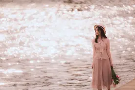 男人在感情里犯了错，女人如何让他补偿自己？图片