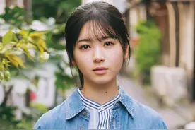 乃木坂46最年少成员筒井あやめ，15岁的杂志图图片