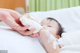 小说：女孩车祸，父亲毫不关心，还抽取骨髓为弟弟治病图片