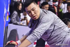 “老弱病残”？北控男篮四连胜，李根告诉你：他为什么值顶薪！图片