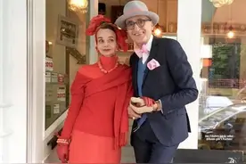 最潮老夫妻走红，80岁穿搭堪比时尚教科书，年轻人都自愧不如图片