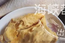 大公鸡腹腔现“鸡宝”？邻居都说很值钱，很有药用价值图片