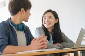 不会说话，只能尬聊，三招帮你提高话术图片