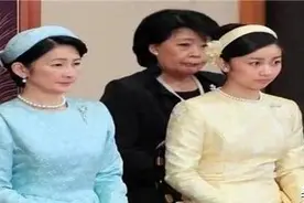 日本天皇的奢华生活：1700名佣人，年薪25亿图片