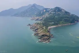航拍“北方第一高岛”灵山岛，风光绮丽，美不胜收图片