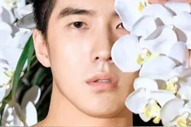 韩国欧巴Lee Woon，九头身，小蛮腰，大长腿图片